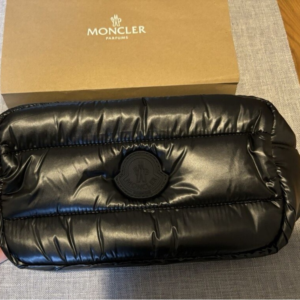 MONCLER - Picture 2 of 6